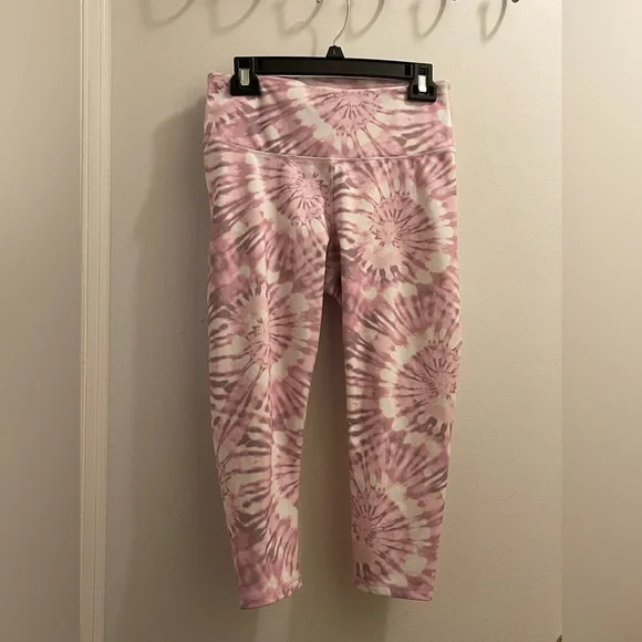 LuLaRoe And More Activewear Set Red White Multi M - Picture 8 of 10